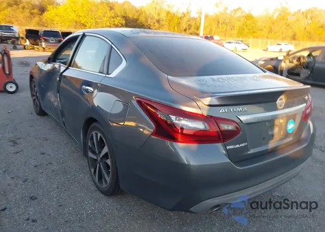 2018 Nissan Altima 2.5 Sr из США, поврежденный, VIN 1N4AL3AP9JC114853